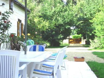 La Maison Tournesol - 3 Bedroom House With Large Garden Near Saumur Saint-Martin-de-la-Place Eksteriør billede